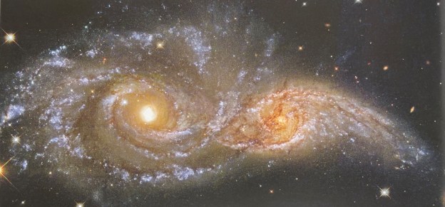 Two spiral galaxies just before collision.