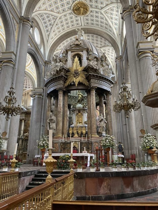 The impressive nave of Puebla Cathedral, Mexico.