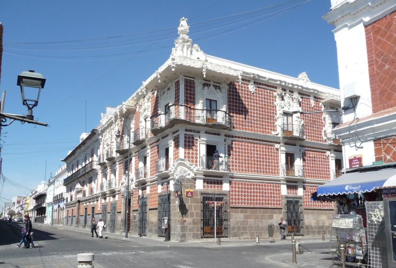 Building with Talavera tiles, Puebla, Mexico.