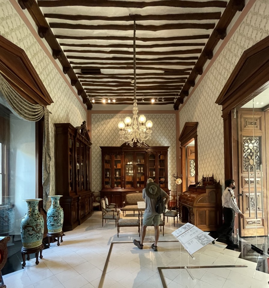 A room in Case da Montejo, Merida.